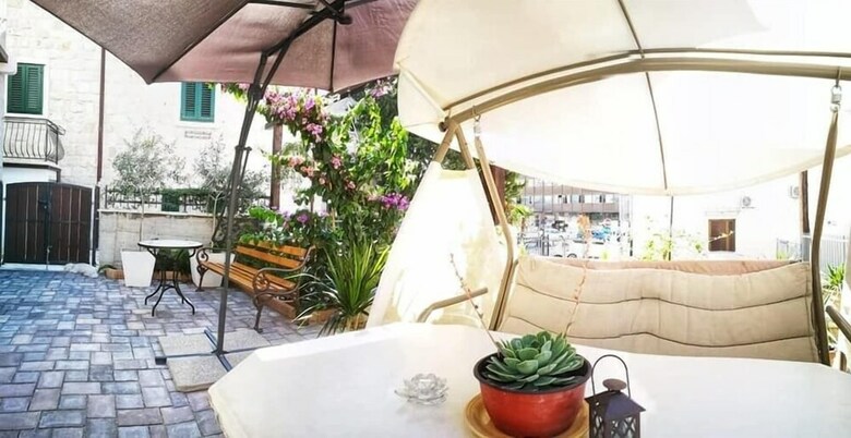 Bossa Studio Apartments