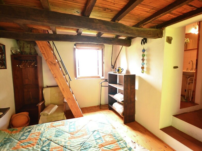 Beautiful Cottage In Pescia With Jacuzzi