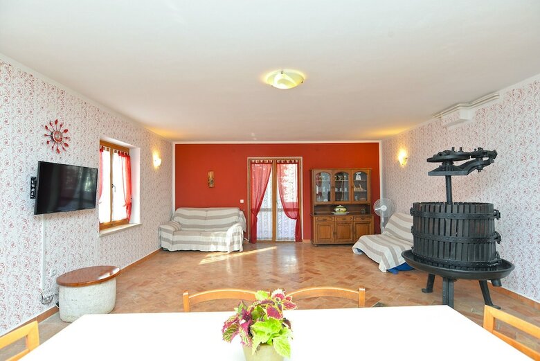 Apartment 1945