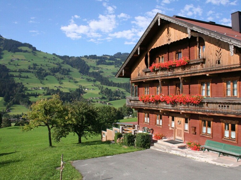 Spacious Apartment In Brixen Im Thale With Terrace