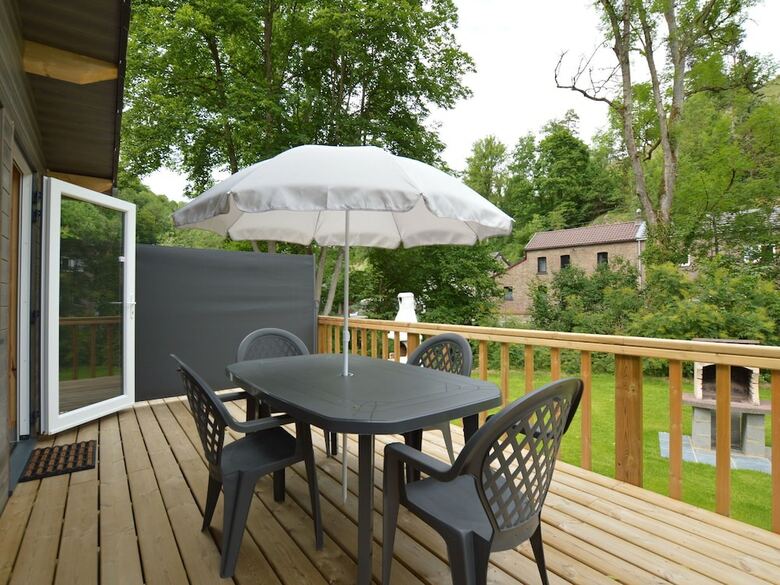 Lavish Holiday Home In Ferri�res With Private Garden