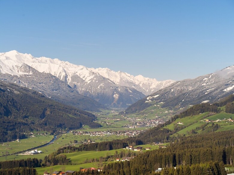 Charming Apartment In Neukirchen Near Ski Bus Stop