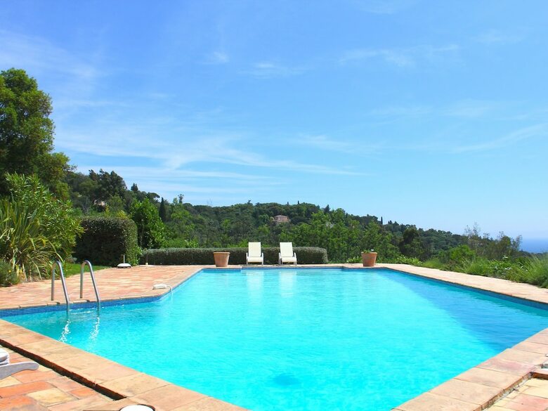 Gorgeous Villa With Private Pool In La Croix-valmer