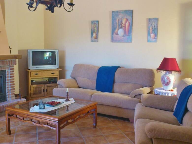 Pleasing Villa In Canillas de Aceituno Amidst The Forest