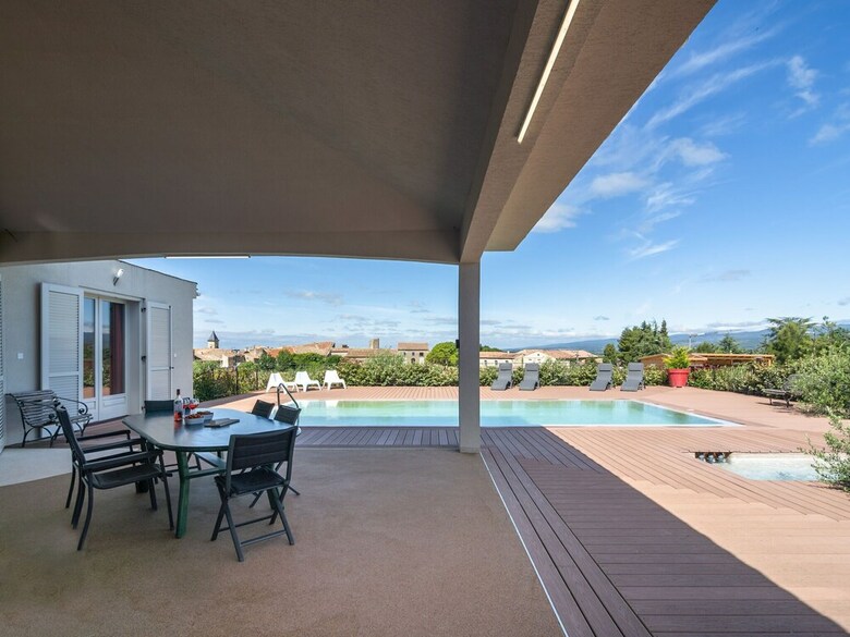 Luxury Villa With Private Swimming Pool In Oupia