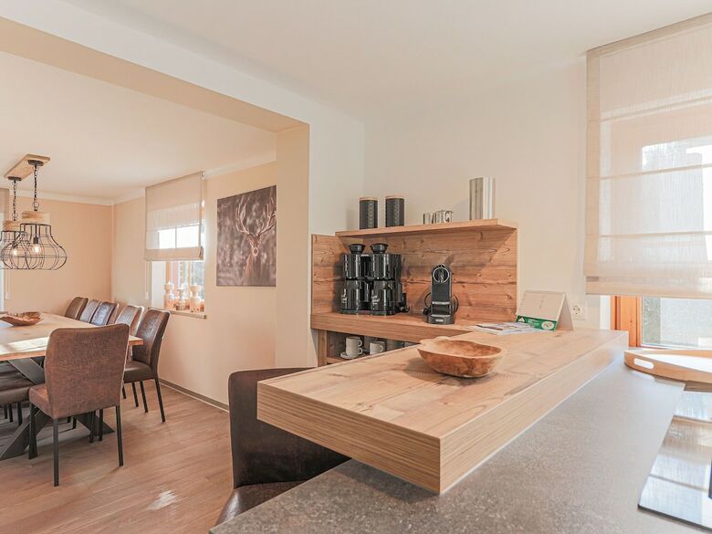 Luxurious Chalet Near Ski Lift In Hopfgarten