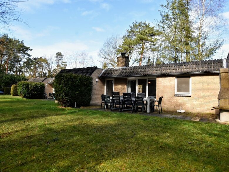 Appealing Holiday Home In Guelders Near Forest