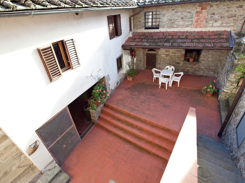 Serene Holiday Home With Garden, Pool, Terrace, Deckchairs