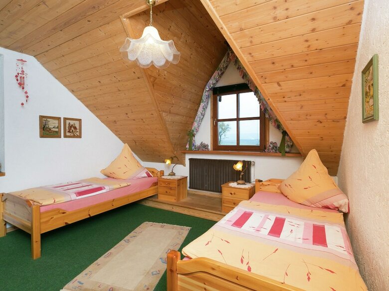 Warm Apartment In Bombogen With Private Parking