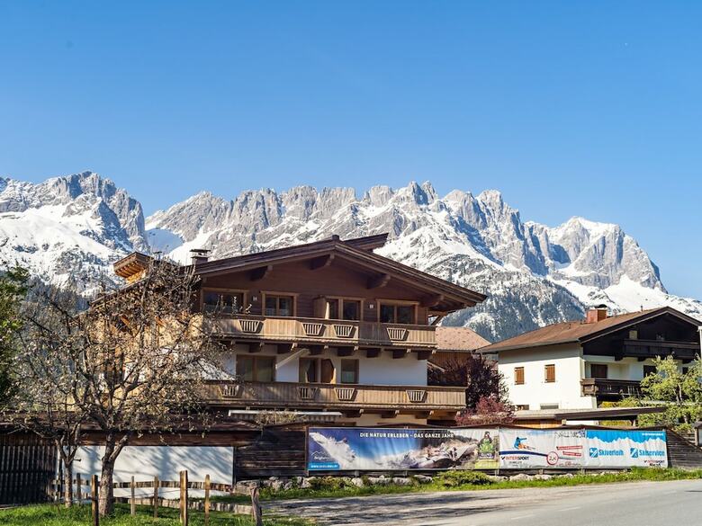 Spacious Apartment In Ellmau With Parking