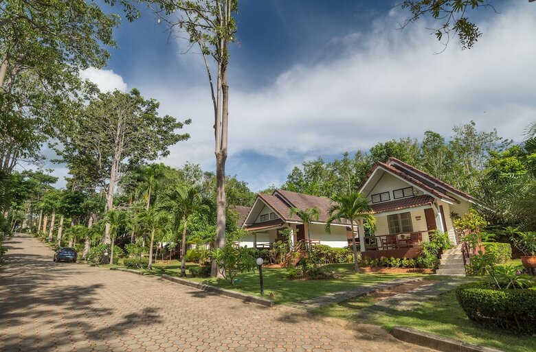 Hotel Lanta Manda