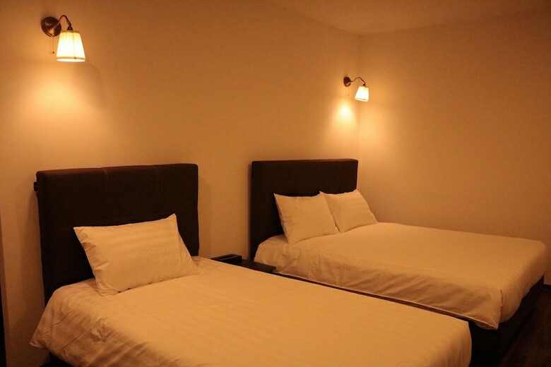 Hotel Longhouse