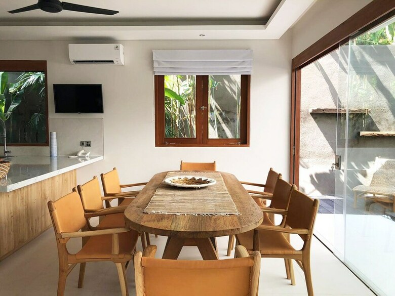 Hotel Arama Villas