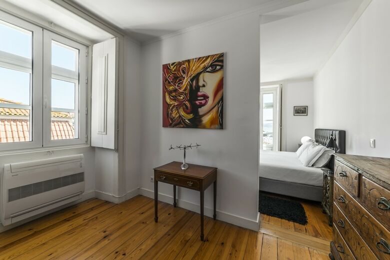 Hotel Ribeira Tejo By Shiadu