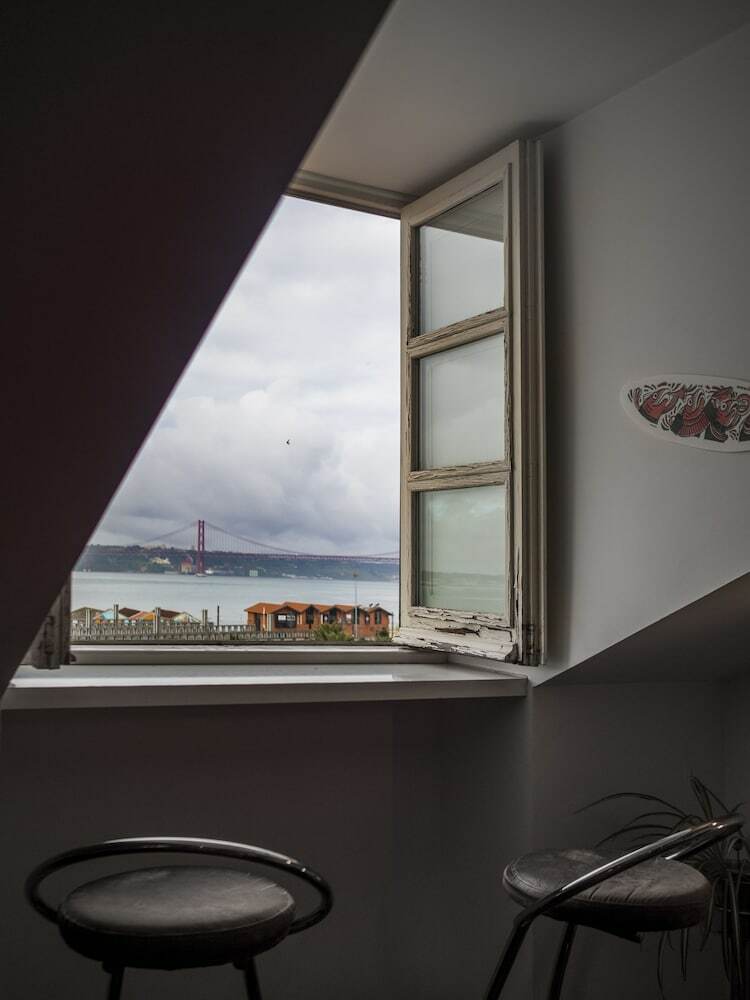 Hotel Ribeira Tejo By Shiadu