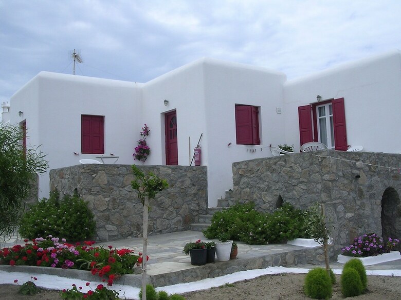 Iliadmaria Apartments