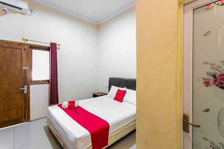 Hotel Reddoorz Near Prambanan Temple