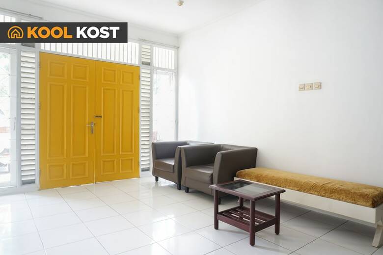 Hotel Koolkost Near Pelita Harapan University
