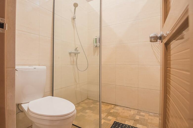 Reddoorz Hostel @ Grand Pangandaran