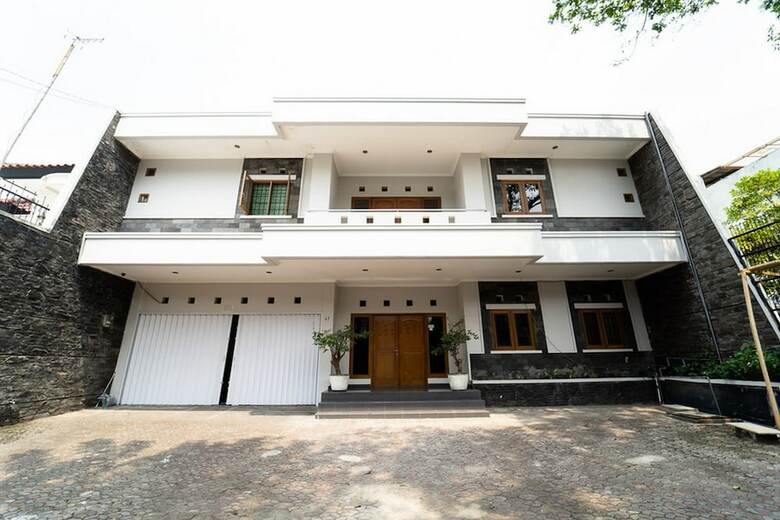 Hotel Koolkost Near Padjadjaran University