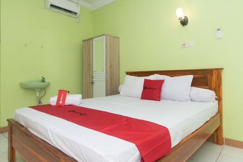 Hotel Reddoorz @ Frans Seda Kupang