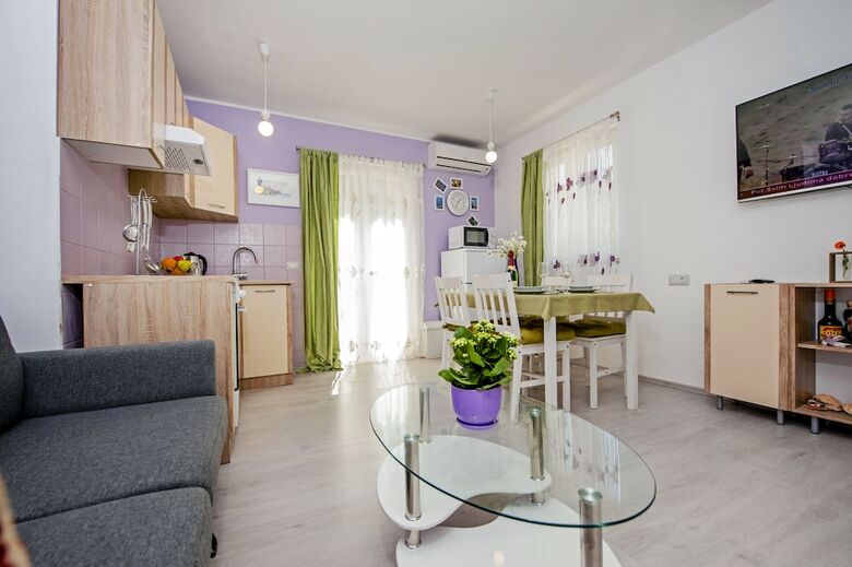 Apartamentos Casa Cerin