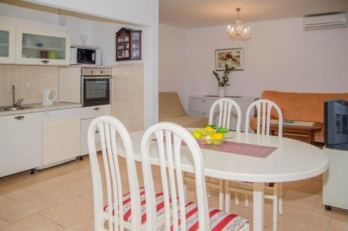 Apartments Kati