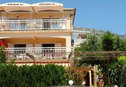 Apartments Iva