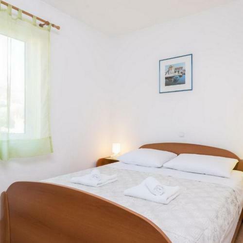 Apartments Maestral