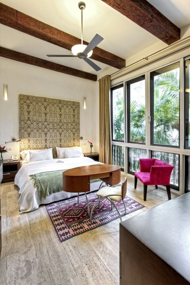 Hotel Lm A Luxury Boutique Hotel