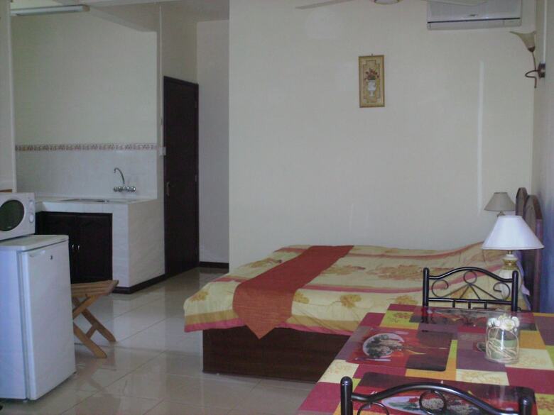 Apartamentos Monalysa Holidays