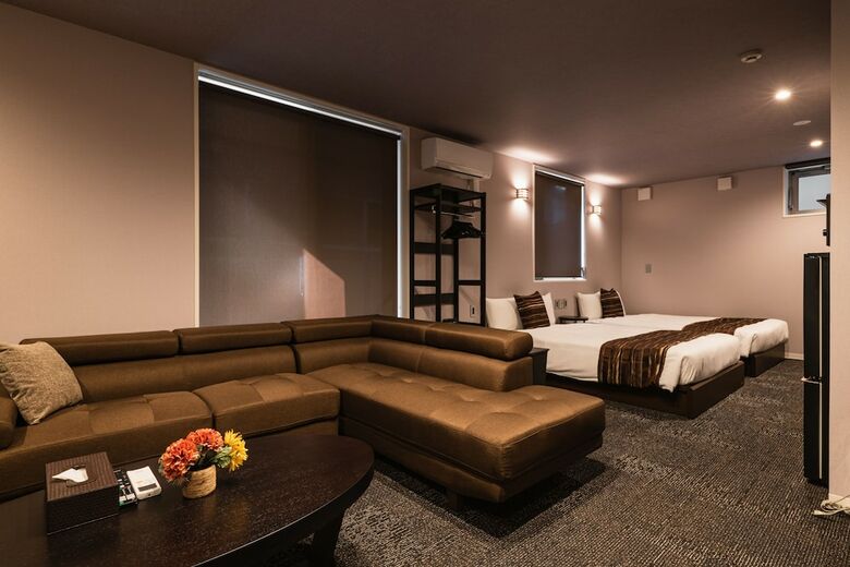 Apartamentos Grand Base Moji Nagomi