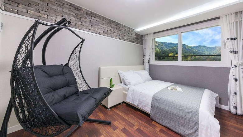 Geoje The Terrace Pension