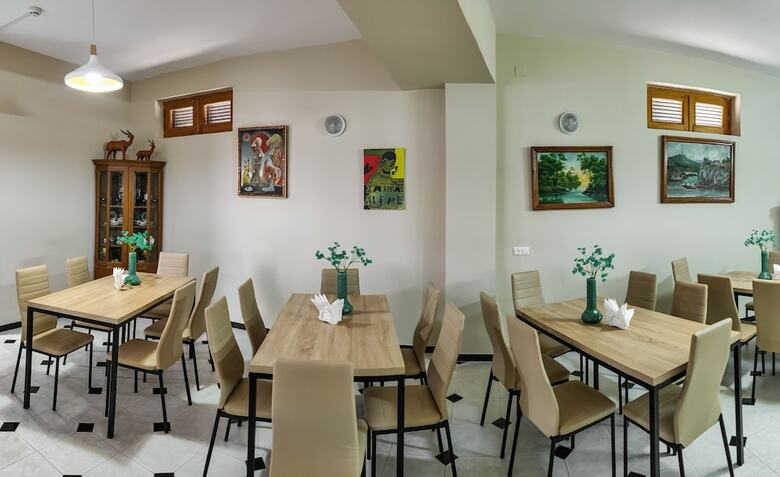 Hotel Westay