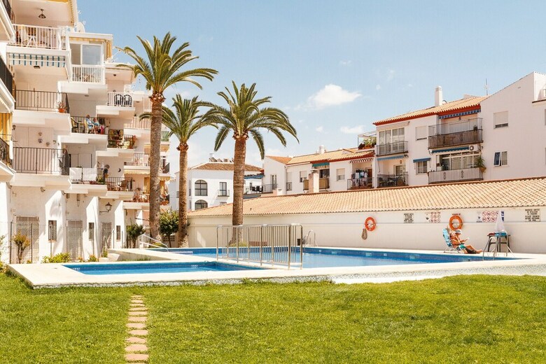 Coronado 129 Apartments Casasol