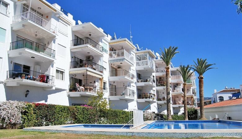 Coronado 127 Apartments Casasol