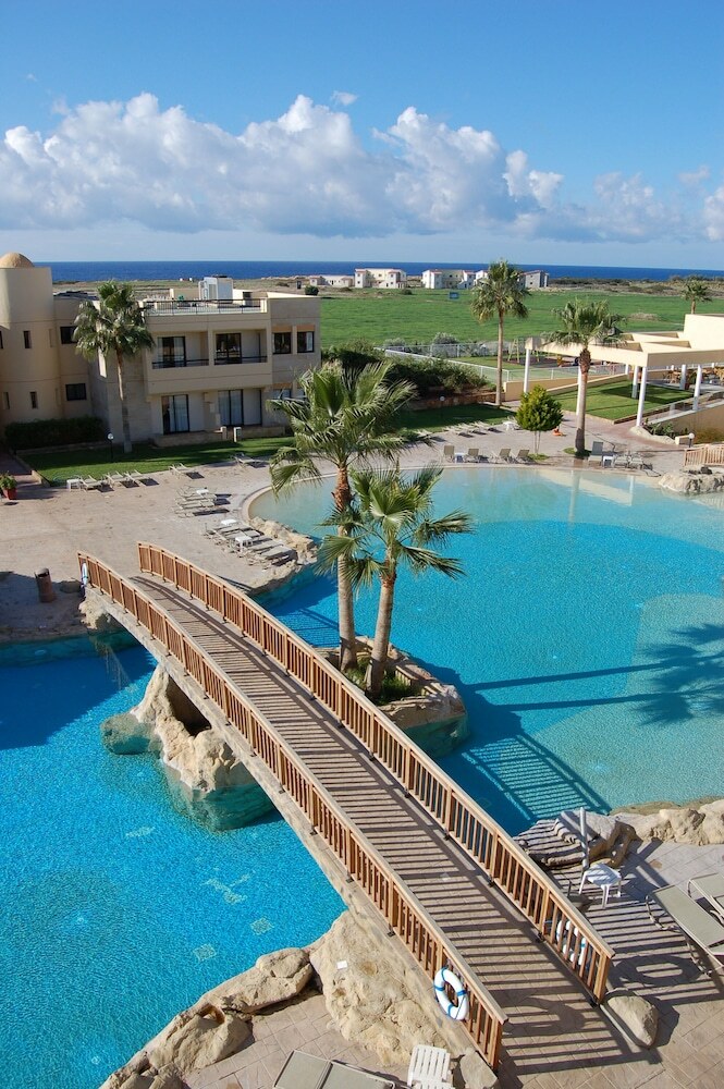 Aparthotel Panareti Coral Bay Hotel