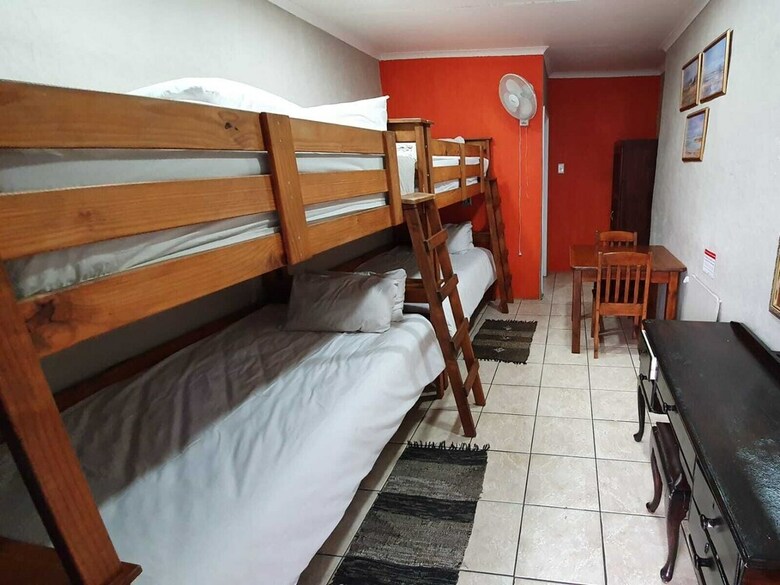 Hostal Brown Sugar Backpackers