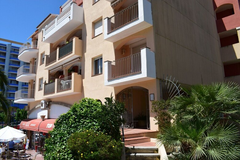 329-apartamento Cerca de La Playa,piscinas