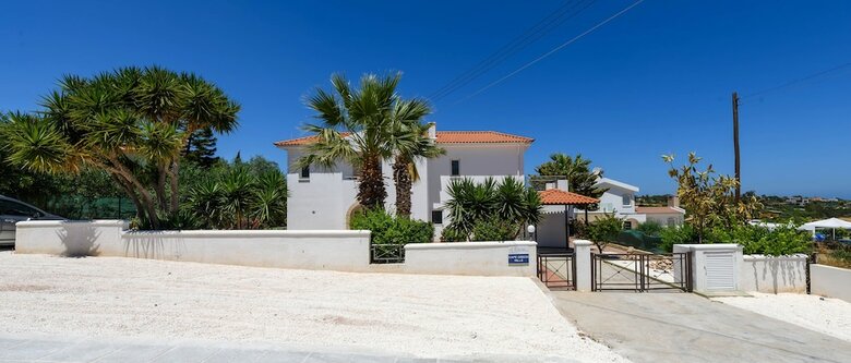 Villa Cape Greco Hills