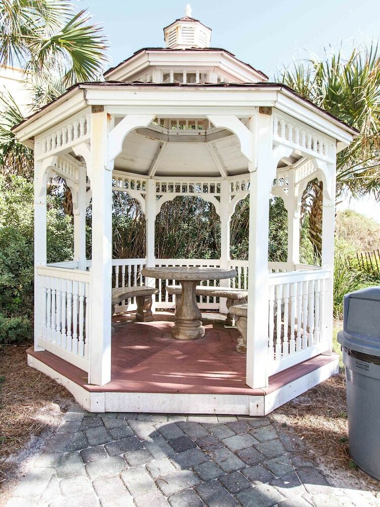 Waters Edge 201 By Brooks And Shorey Resorts