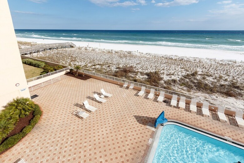 Islander 4005 By Brooks And Shorey Resorts