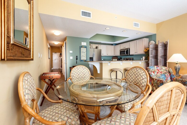 Waters Edge 507 By Brooks And Shorey Resorts