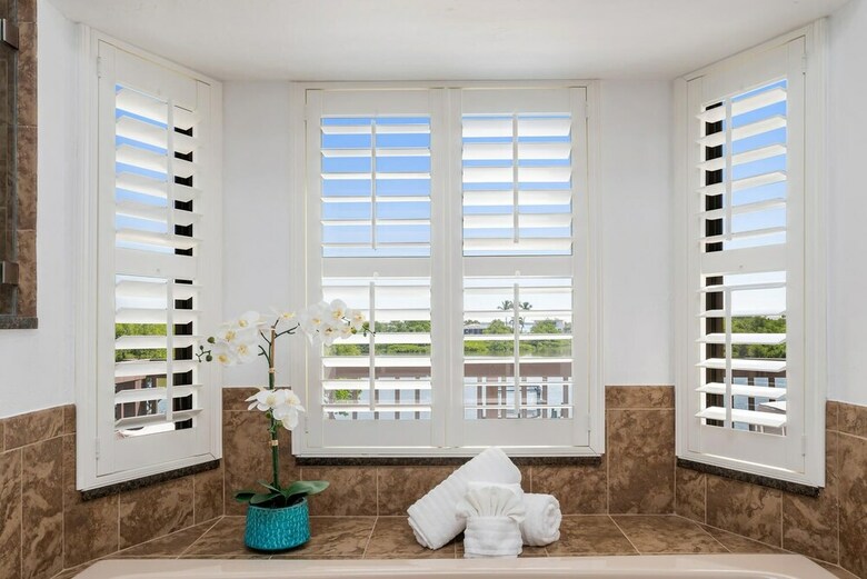 Blue Lagoon Estate