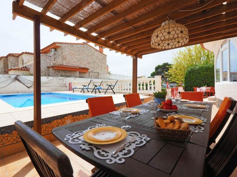 Apartamento 354-casa Al Canal,amarres, Piscina
