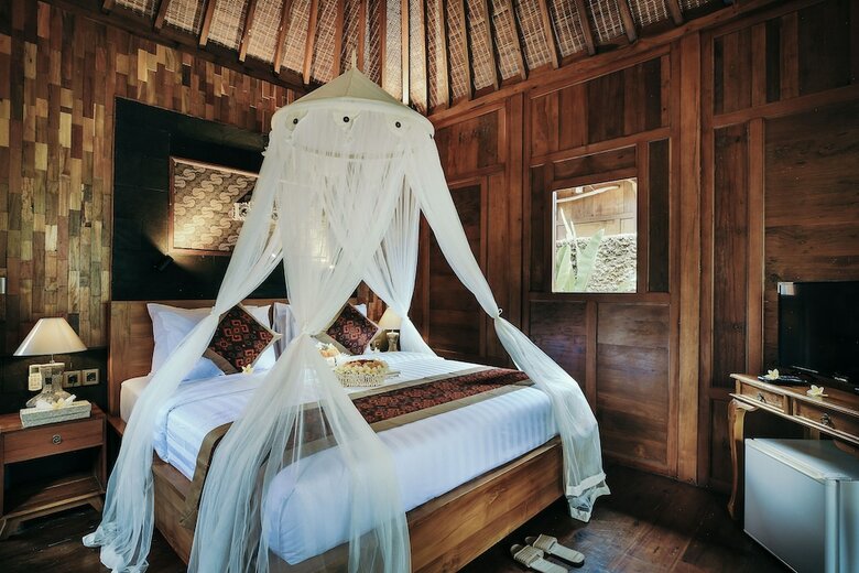 Bed & Breakfast Keraman Suite
