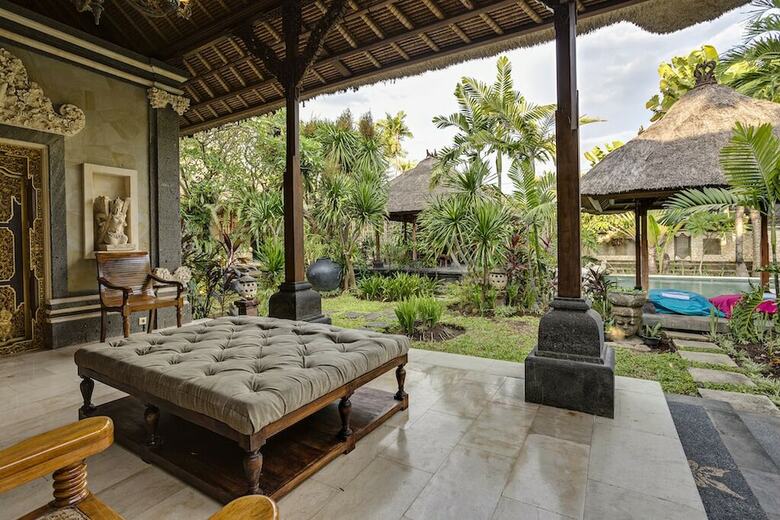 Villa Hibiscus