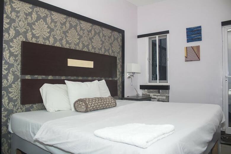 Aparthotel Premiership Uk Suites