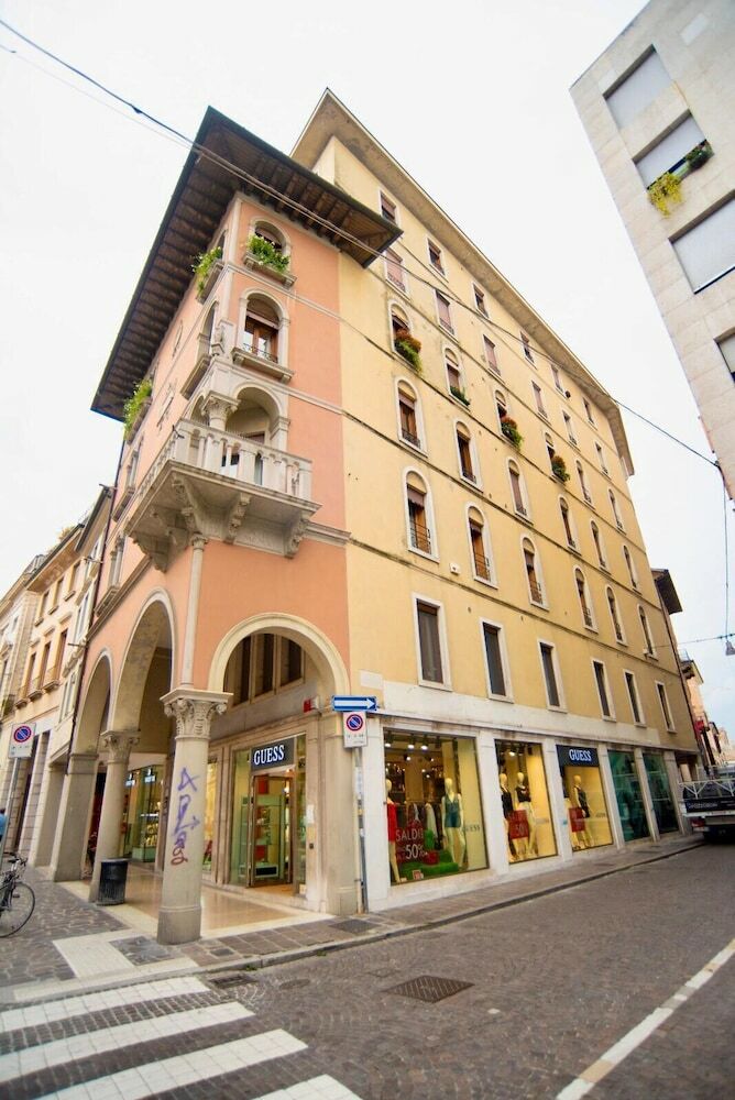 Bed & Breakfast Dimora Del Teatro