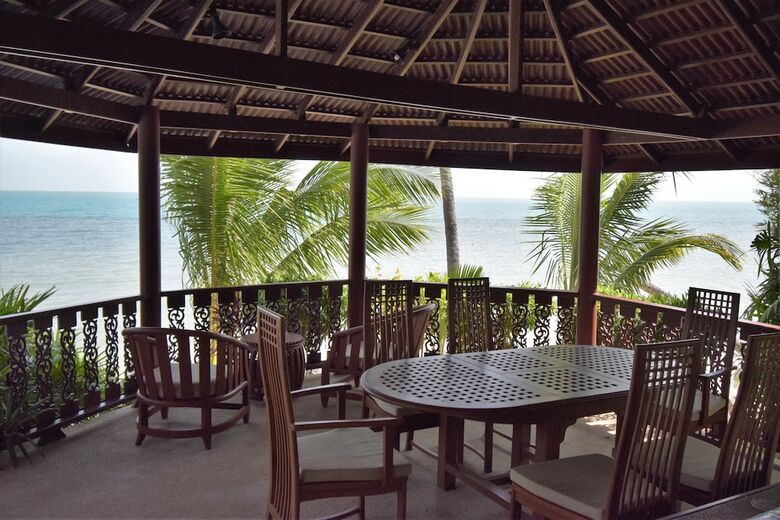 3 Bedroom Beach Front Villa With Private Pool (P3)